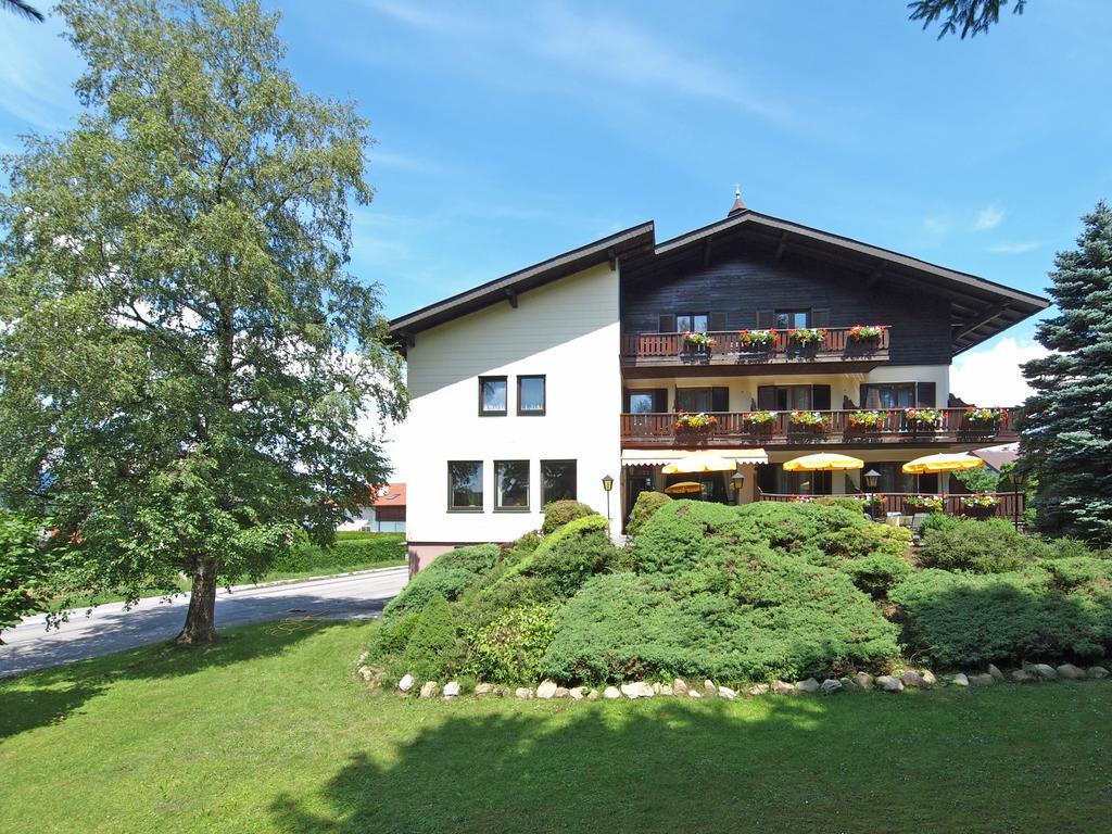 Gästehaus Lauterbacher Neumarkt am Wallersee Exterior foto